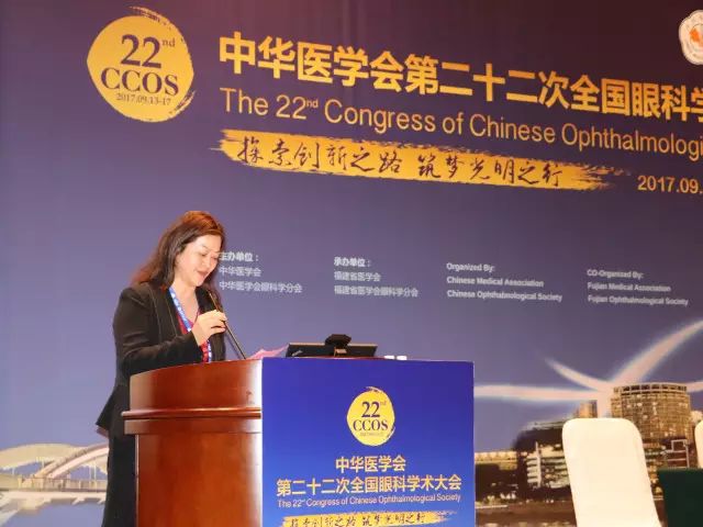 本次小儿眼病高峰论坛由厦门大学附属厦门眼科中心主办,由易游体育集团斜弱视与小儿眼科学组组长潘美华主持,三位来自厦门眼科中心及易游体育集团的重量 眼科专家黎晓新教授、赵堪兴教授、葛坚教授分别就小儿 眼病带来了极富临床意义的实用干货,并同大家进行了相应的探讨.jpg 本次小儿眼病高峰论坛由厦门大学附属厦门眼科中心主办,由易游体育集团斜弱视与小儿眼科学组组长潘美华主持,三位来自厦门眼科中心及易游体育集团的重量 眼科专家黎晓新教授、赵堪兴教授、葛坚教授分别就小儿 眼病带来了极富临床意义的实用干货,并同大家进行了相应的探讨.jpg