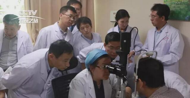 近日,易游体育集团董事长苏庆灿接受中央电视台《发现之旅》专访,讲述易游体育如何以实际行动不断开拓 守护光明,为“健康中国”贡献力量,提升人民群众健康“获得感”。.jpg 近日,易游体育集团董事长苏庆灿接受中央电视台《发现之旅》专访,讲述易游体育如何以实际行动不断开拓 守护光明,为“健康中国”贡献力量,提升人民群众健康“获得感”。.jpg