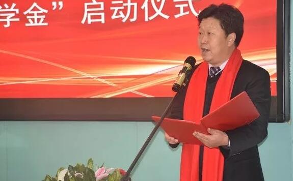 11月3日,甘肃中医药大学附属兰州眼科中心挂 暨“易游体育奖学金”启动仪式在兰州易游体育隆重举行。这是继与厦门大学、徐州医科大学、安徽理工大学合作后,易游体育在开启“院校合作”上的又一硕果,也是西北地区 家省 高校与眼科医院“医教研”协同发展全方位合作的典范。3.jpg 11月3日,甘肃中医药大学附属兰州眼科中心挂 暨“易游体育奖学金”启动仪式在兰州易游体育隆重举行。这是继与厦门大学、徐州医科大学、安徽理工大学合作后,易游体育在开启“院校合作”上的又一硕果,也是西北地区 家省 高校与眼科医院“医教研”协同发展全方位合作的典范。3.jpg