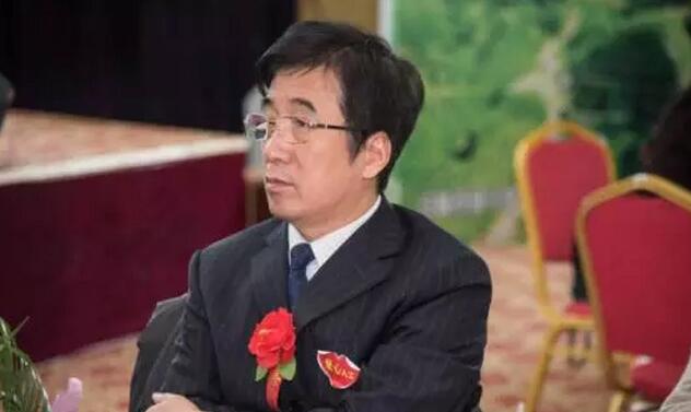 12月12日,易游体育应邀参加“茶香传爱 益暖中华”大型公益活动。此次公益活动主题为关爱贵州孤寡老人,关爱残障儿童,由业务院长杨付合先生亲自带队前往参加活动。1.jpg 12月12日,易游体育应邀参加“茶香传爱 益暖中华”大型公益活动。此次公益活动主题为关爱贵州孤寡老人,关爱残障儿童,由业务院长杨付合先生亲自带队前往参加活动。1.jpg