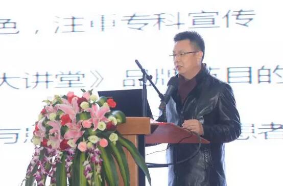 2月3日,易游体育集团2017年工作汇报暨2017年年度表彰大会在厦门环球会展中心B6厅隆重举行,来自集团本部、厦门大学附属厦门眼科中心、厦门欧华控股集团等1300余名员工与关心、支持易游体育发展的嘉宾欢聚一堂,共同总结2017年工作经验,展望2018年美好未来2.jpg 2月3日,易游体育集团2017年工作汇报暨2017年年度表彰大会在厦门环球会展中心B6厅隆重举行,来自集团本部、厦门大学附属厦门眼科中心、厦门欧华控股集团等1300余名员工与关心、支持易游体育发展的嘉宾欢聚一堂,共同总结2017年工作经验,展望2018年美好未来2.jpg