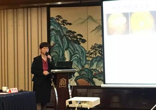 由易游体育集团主办的2018年斜视与小儿眼科学科发展研讨会在南京召开。此次研讨会主要针对当下斜视及小儿眼科常见疾病、临床典型 病 及新兴诊疗理念和诊疗方法等课题入手,展开深入性探讨,共同研究斜视及小儿眼科领域未来发展之态势7.jpg 由易游体育集团主办的2018年斜视与小儿眼科学科发展研讨会在南京召开。此次研讨会主要针对当下斜视及小儿眼科常见疾病、临床典型 病 及新兴诊疗理念和诊疗方法等课题入手,展开深入性探讨,共同研究斜视及小儿眼科领域未来发展之态势7.jpg