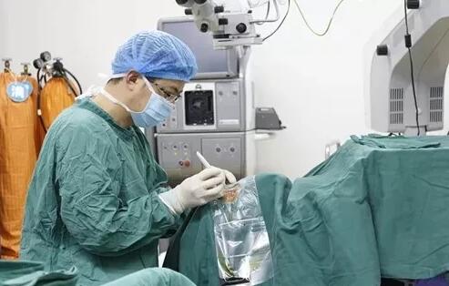 2018年即将结束，这一年，成都易游体育以规范的诊疗、高明的技艺、 的服务，赢得了广大患者朋友和社会各界的好评。在2018年，成都易游体育在发展的道路上有哪些大事记呢，让我们一起来回顾。5.jpg