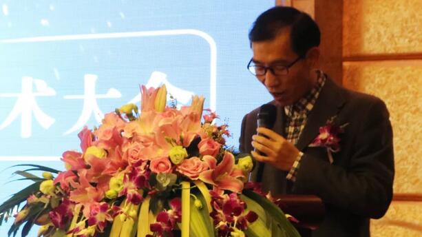 眼科大咖齐聚岩城 光明事业到闽西—2018闽西眼科学术大会在龙岩眼科医院闭幕5.jpg