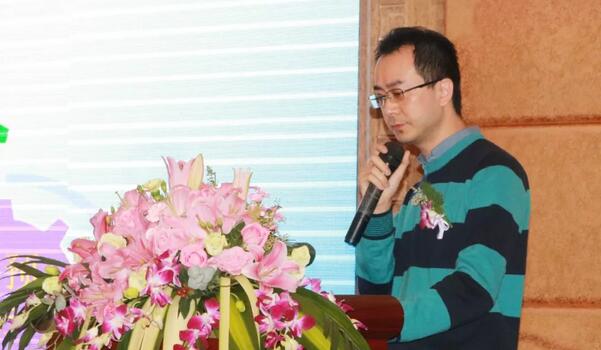 眼科大咖齐聚岩城 光明事业到闽西—2018闽西眼科学术大会在龙岩眼科医院闭幕11.jpg