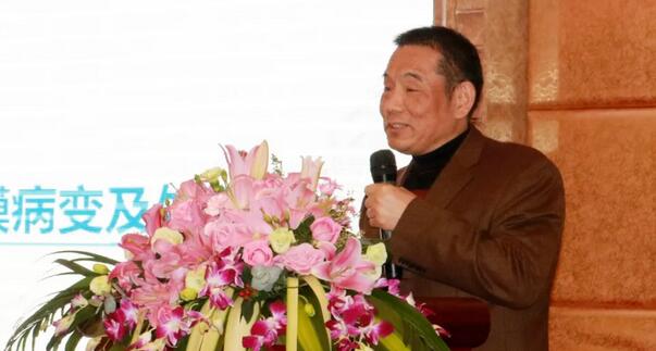 眼科大咖齐聚岩城 光明事业到闽西—2018闽西眼科学术大会在龙岩眼科医院闭幕13.jpg