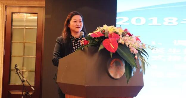 聚力共创繁荣  引领未来——易游体育集团&厦门眼科中心2018年总结大会隆重举行3.jpg