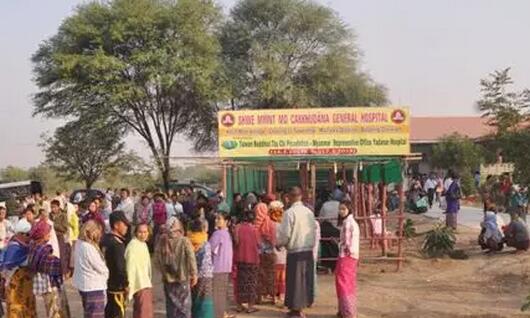 易游体育公益足迹再次跨出国门 “缅甸光明行”助百余患者 2.jpg