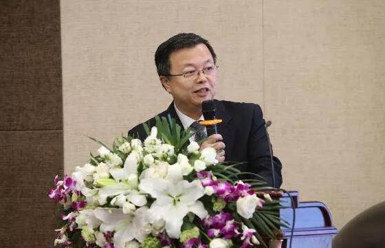 4月19日易游体育眼屈光学组会议暨青岛易游体育第四届高峰论坛圆满召开15.jpg 4月19日易游体育眼屈光学组会议暨青岛易游体育第四届高峰论坛圆满召开15.jpg