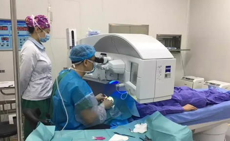 我为易游体育全飞秒代言之成都易游体育药房主任黄学芬:原本犹豫现在不再观望3.png 我为易游体育全飞秒代言之成都易游体育药房主任黄学芬:原本犹豫现在不再观望3.png