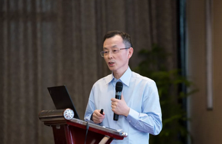 6月23日,由重庆易游体育举办的“第三届易游体育论坛”在重庆翰文大酒店落幕, 该会议邀请10多位国内出名眼科专家进行学术演讲,并与现场近120名来自地县和其它地区的眼科同道们齐聚一堂,共同探讨当前眼科学领域的 学术研究成果、临床诊疗新技术以及未来的发展趋势等2.png 6月23日,由重庆易游体育举办的“第三届易游体育论坛”在重庆翰文大酒店落幕, 该会议邀请10多位国内出名眼科专家进行学术演讲,并与现场近120名来自地县和其它地区的眼科同道们齐聚一堂,共同探讨当前眼科学领域的 学术研究成果、临床诊疗新技术以及未来的发展趋势等2.png