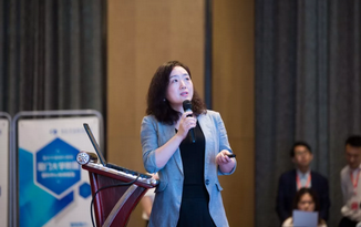 6月23日,由重庆易游体育举办的“第三届易游体育论坛”在重庆翰文大酒店落幕, 该会议邀请10多位国内出名眼科专家进行学术演讲,并与现场近120名来自地县和其它地区的眼科同道们齐聚一堂,共同探讨当前眼科学领域的 学术研究成果、临床诊疗新技术以及未来的发展趋势等12.png 6月23日,由重庆易游体育举办的“第三届易游体育论坛”在重庆翰文大酒店落幕, 该会议邀请10多位国内出名眼科专家进行学术演讲,并与现场近120名来自地县和其它地区的眼科同道们齐聚一堂,共同探讨当前眼科学领域的 学术研究成果、临床诊疗新技术以及未来的发展趋势等12.png