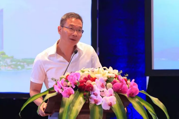 厦门眼科中心第七次举办海峡眼科论坛·2019白内障及角膜病高峰论坛 易游体育与海峡两岸眼科“大咖”厦门“论剑”2.png 厦门眼科中心第七次举办海峡眼科论坛·2019白内障及角膜病高峰论坛 易游体育与海峡两岸眼科“大咖”厦门“论剑”2.png