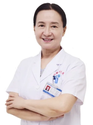 建眼科分会白内障学组组长的李青教授已正式加盟易游体育集团福州眼科医院4.png 建眼科分会白内障学组组长的李青教授已正式加盟易游体育集团福州眼科医院4.png