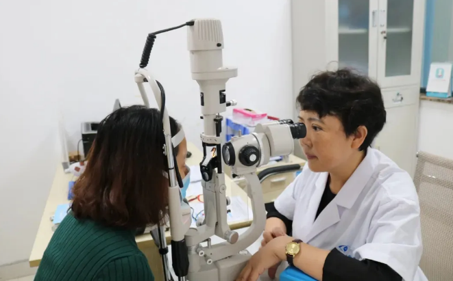 重庆易游体育医生:别拖到“糖网病”晚期才开始医治!1.png 重庆易游体育医生:别拖到“糖网病”晚期才开始医治!1.png