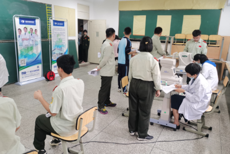 成都易游体育受邀视力筛查走进成都第36中学1.png 成都易游体育受邀视力筛查走进成都第36中学1.png