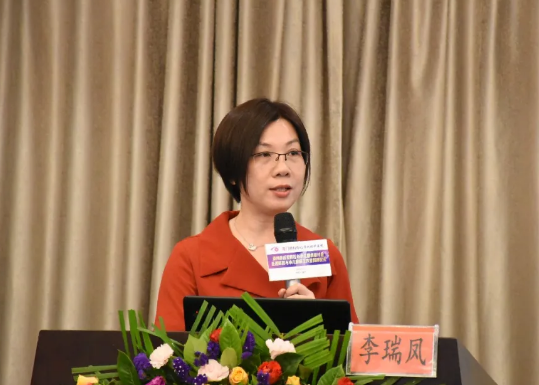 5月13日厦门眼科中心漳州眼科医院近视防控与小儿眼病研讨会暨近视防控与小儿眼病工作室揭牌仪式顺利召开9.png 5月13日厦门眼科中心漳州眼科医院近视防控与小儿眼病研讨会暨近视防控与小儿眼病工作室揭牌仪式顺利召开9.png