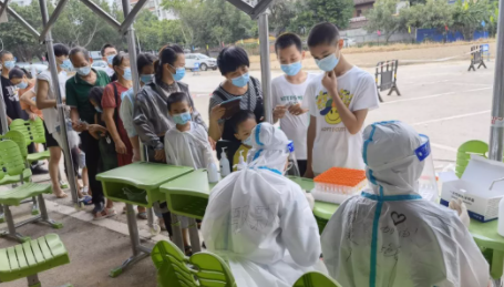 疫情前线!5组镜头带你走进莆田易游体育抗疫战场7.png 疫情前线!5组镜头带你走进莆田易游体育抗疫战场7.png