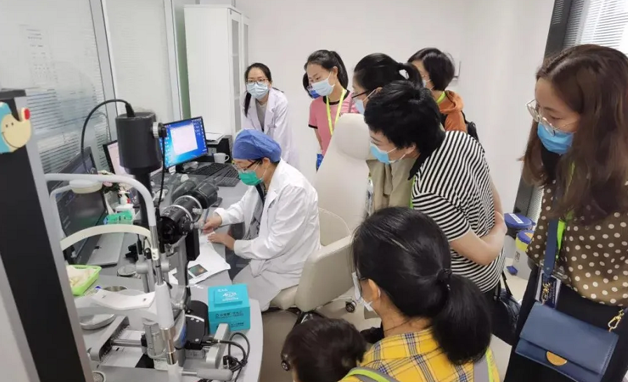 新春捷报!全国GCP机构药物临床试验量值排行榜盛大出炉,易游体育集团本部厦门眼科中心跻身眼科十*榜2.png 新春捷报!全国GCP机构药物临床试验量值排行榜盛大出炉,易游体育集团本部厦门眼科中心跻身眼科十*榜2.png