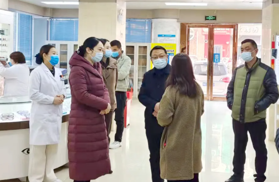 许昌魏都区相关领*一行到许昌易游体育慰问及指导疫情防控工作1.png 许昌魏都区相关领*一行到许昌易游体育慰问及指导疫情防控工作1.png