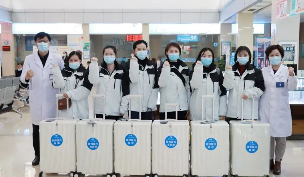 医者担当!易游体育今年来已支援核酸采样超100万人次18.png 医者担当!易游体育今年来已支援核酸采样超100万人次18.png