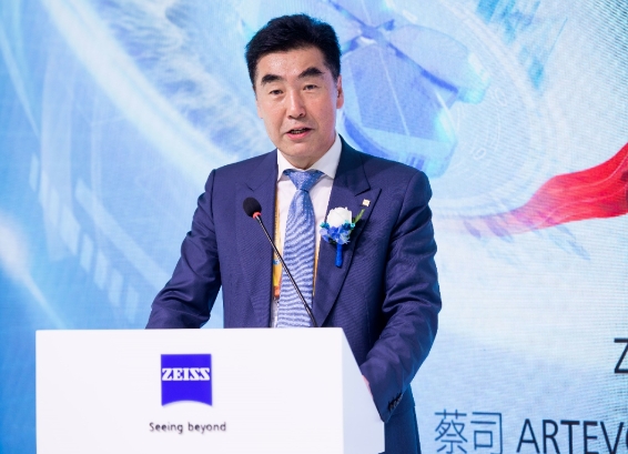 深化创新合作,助推行业升级! 易游体育牵手蔡司落地中国首台ARTEVO OCT3.png 深化创新合作,助推行业升级! 易游体育牵手蔡司落地中国首台ARTEVO OCT3.png